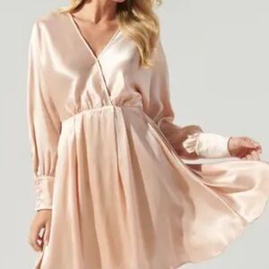 Mini dress long sleeve